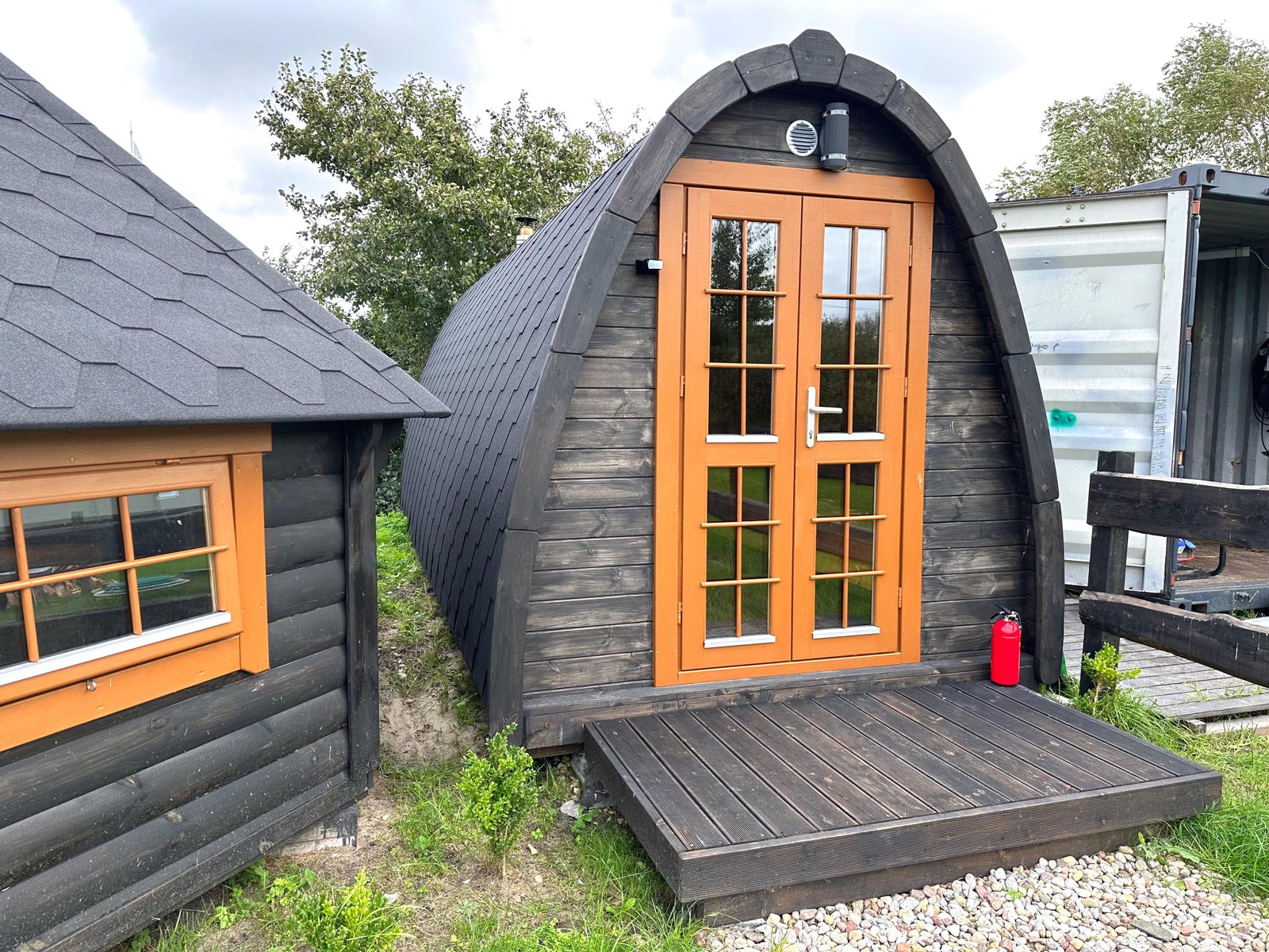 Black Sauna pod 2.4x5.9 m
