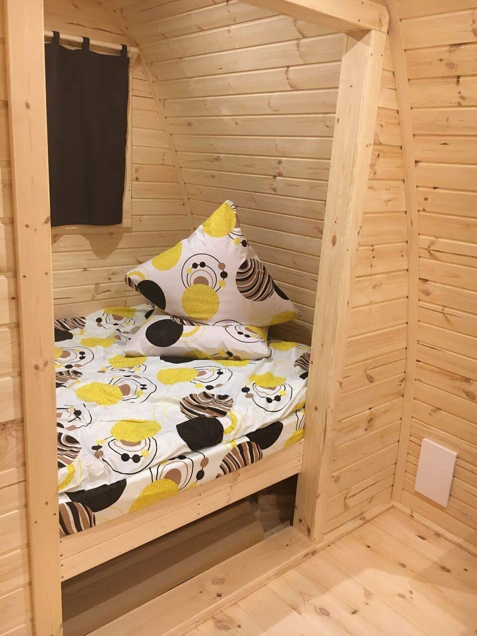 Camping pod for sale in Canada & the USA. Glamping pod for sale with side entrancehtWE5S3Q