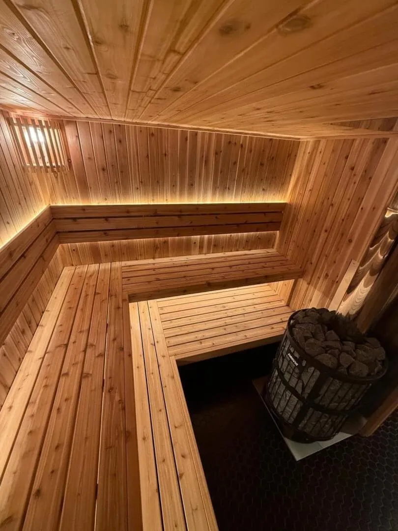 indoor-saunas-2